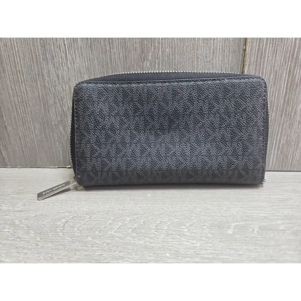 Michael Kors Jet Set Travel Medium Zip Around Wallet PVC Black